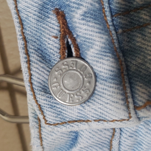 Vintage Girl's Guess Y2K Denim Cuffed Shorts - Picture 6 of 9